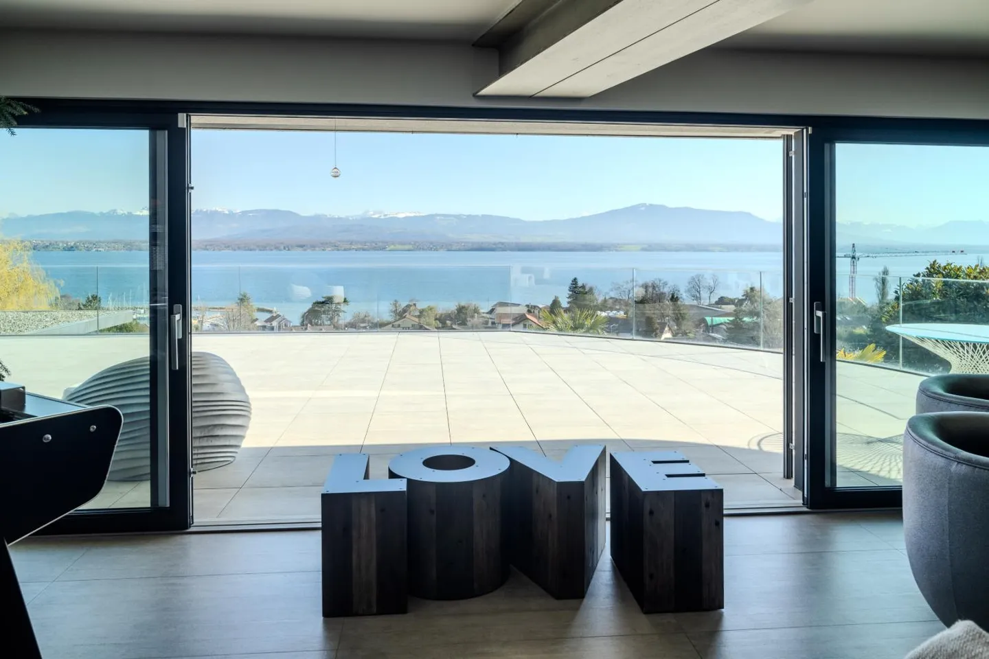 House - Photo 4 of 6