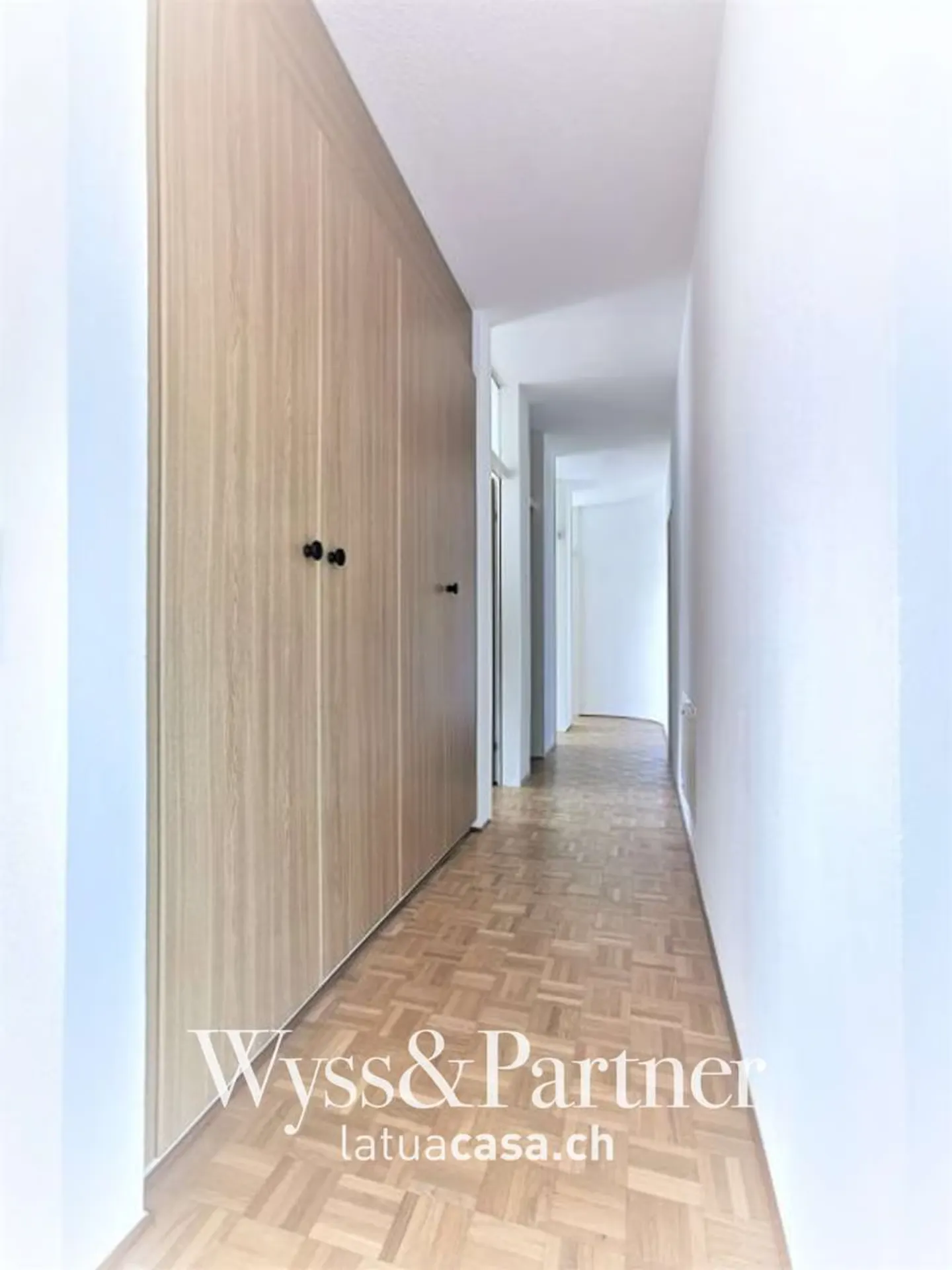 Helles 4.5-Zimmer-Apartment in Balerna - Foto 11 von 12