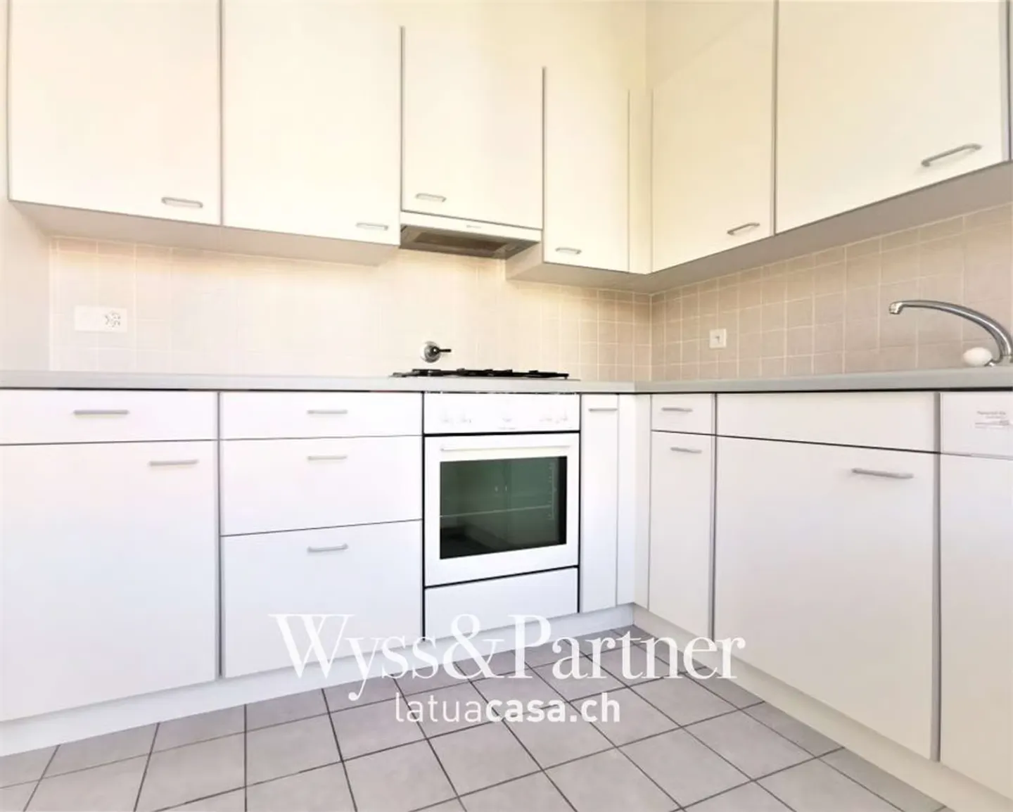 Helles 4.5-Zimmer-Apartment in Balerna - Foto 5 von 12