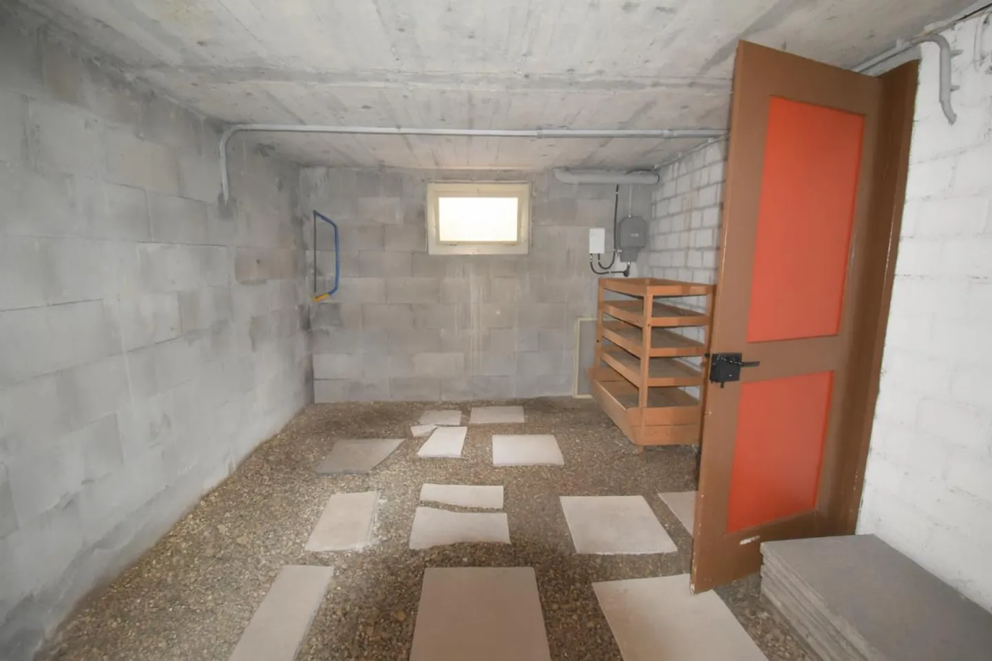 Casa a schiera angolare con potenziale di espansione e idillio da giardino - Foto 13 di 14