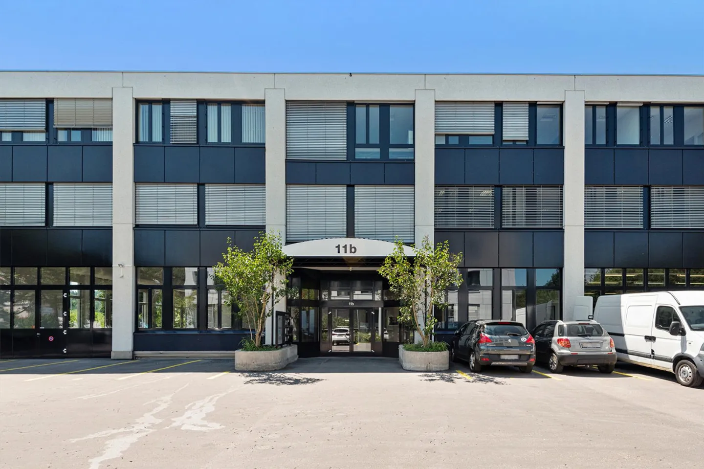 High-quality office space - Photo 1 of 8