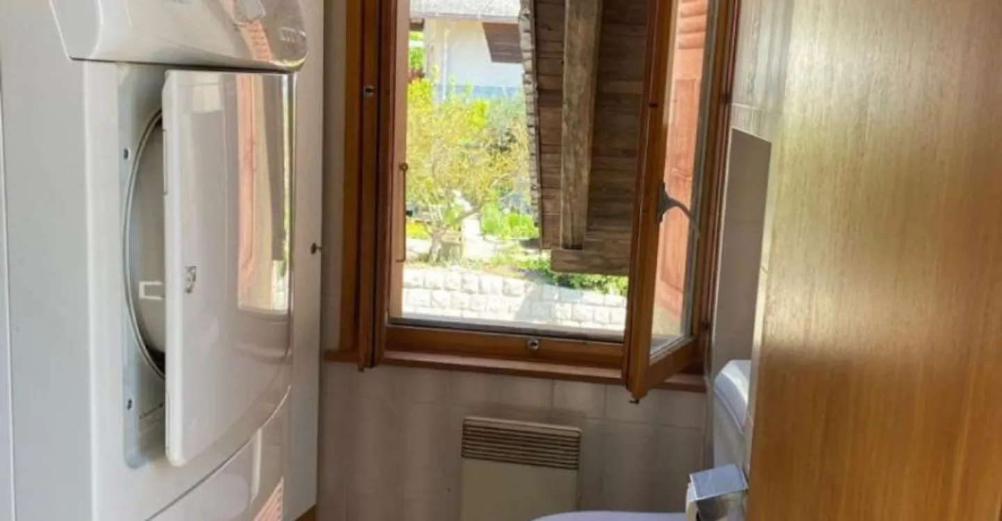 Kleines Ertragsgebäude im Herzen von Fully - Foto 5 von 12