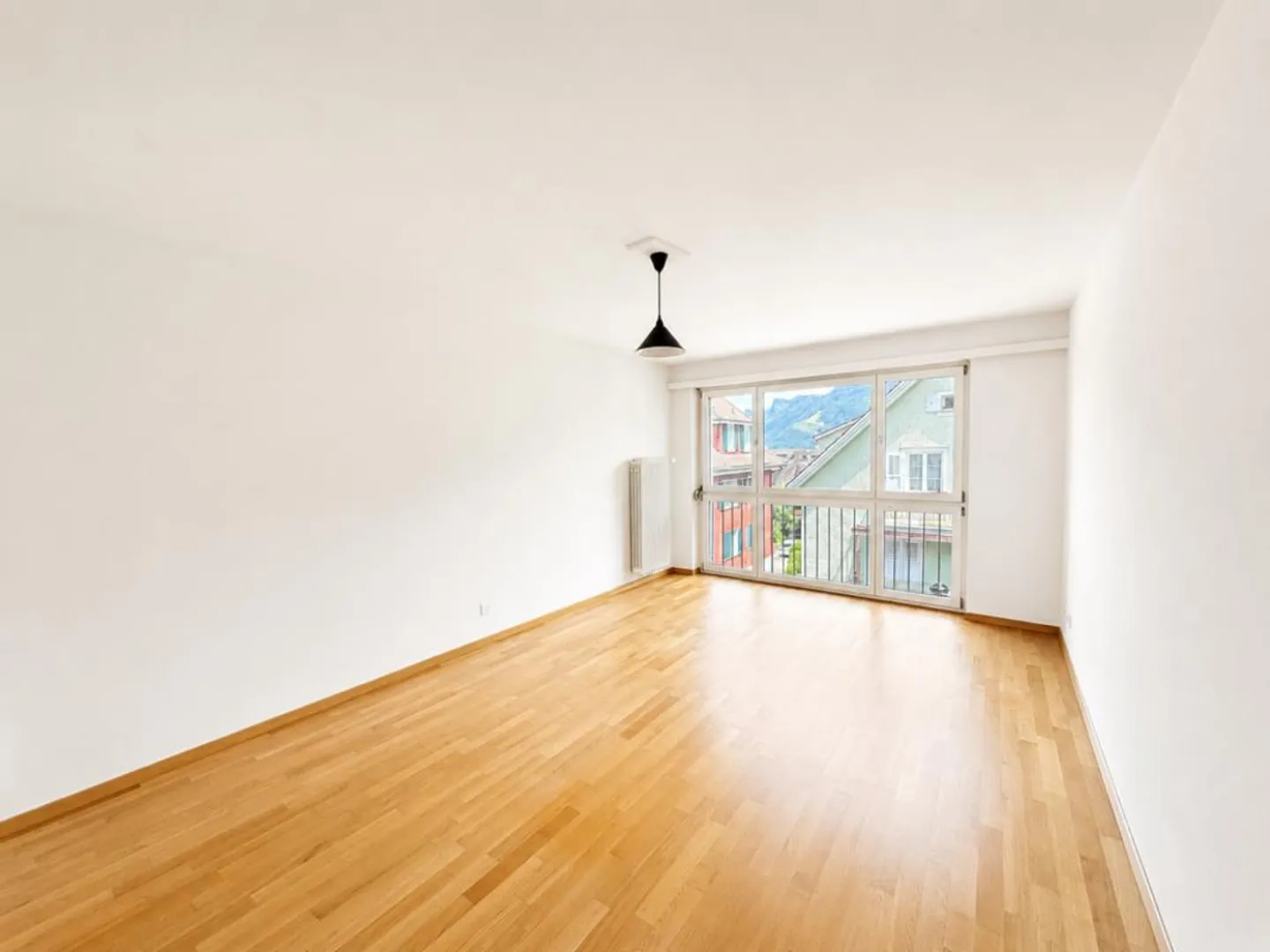 Charmante Wohnung an zentraler Lage - Foto 3 von 7