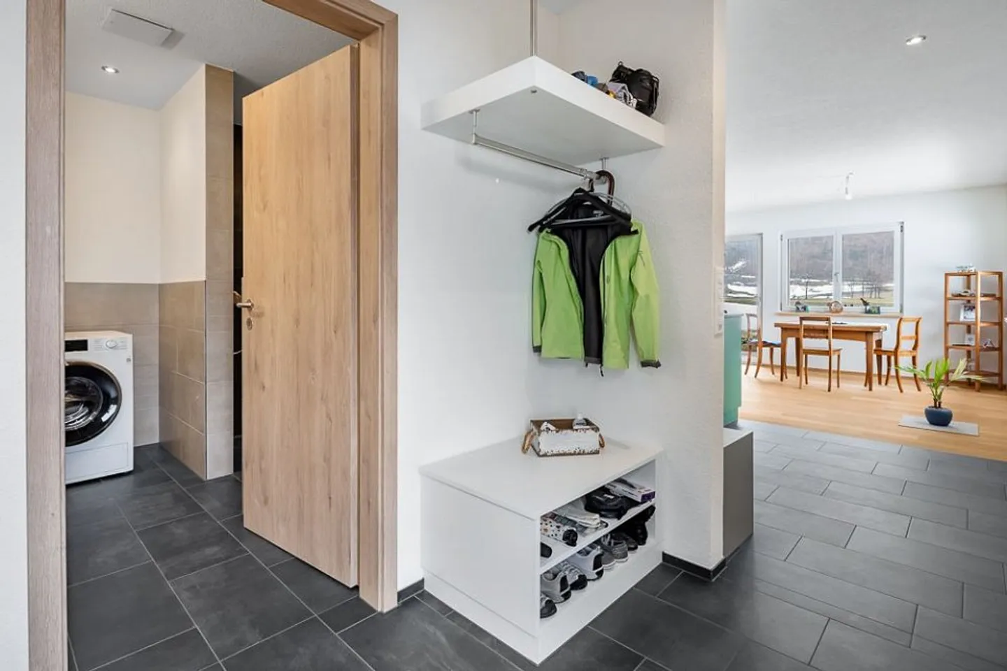 Appartement moderne de 3½ pièces dans la verdure - Photo 8 sur 13