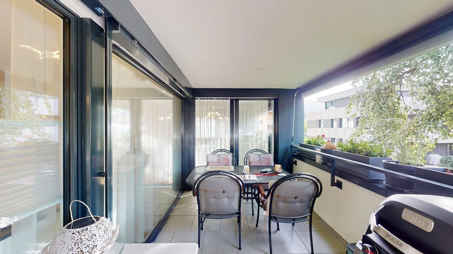 Appartement moderne avec loggia - Photo 10 sur 11