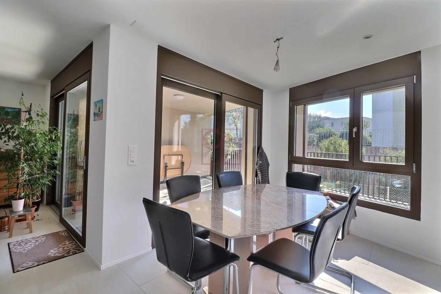 magnificent new apartment, superb terrace 1 rent offered - Photo 3 of 10