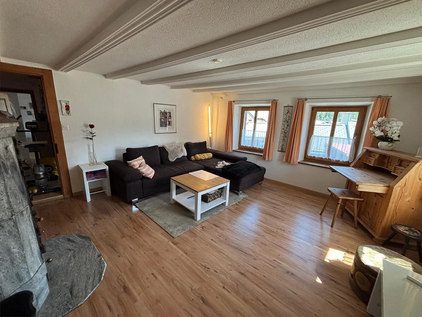 Incantevole appartamento per vacanze 4.5 stanze con stufa in steatite a Zorten - Foto 2 di 17