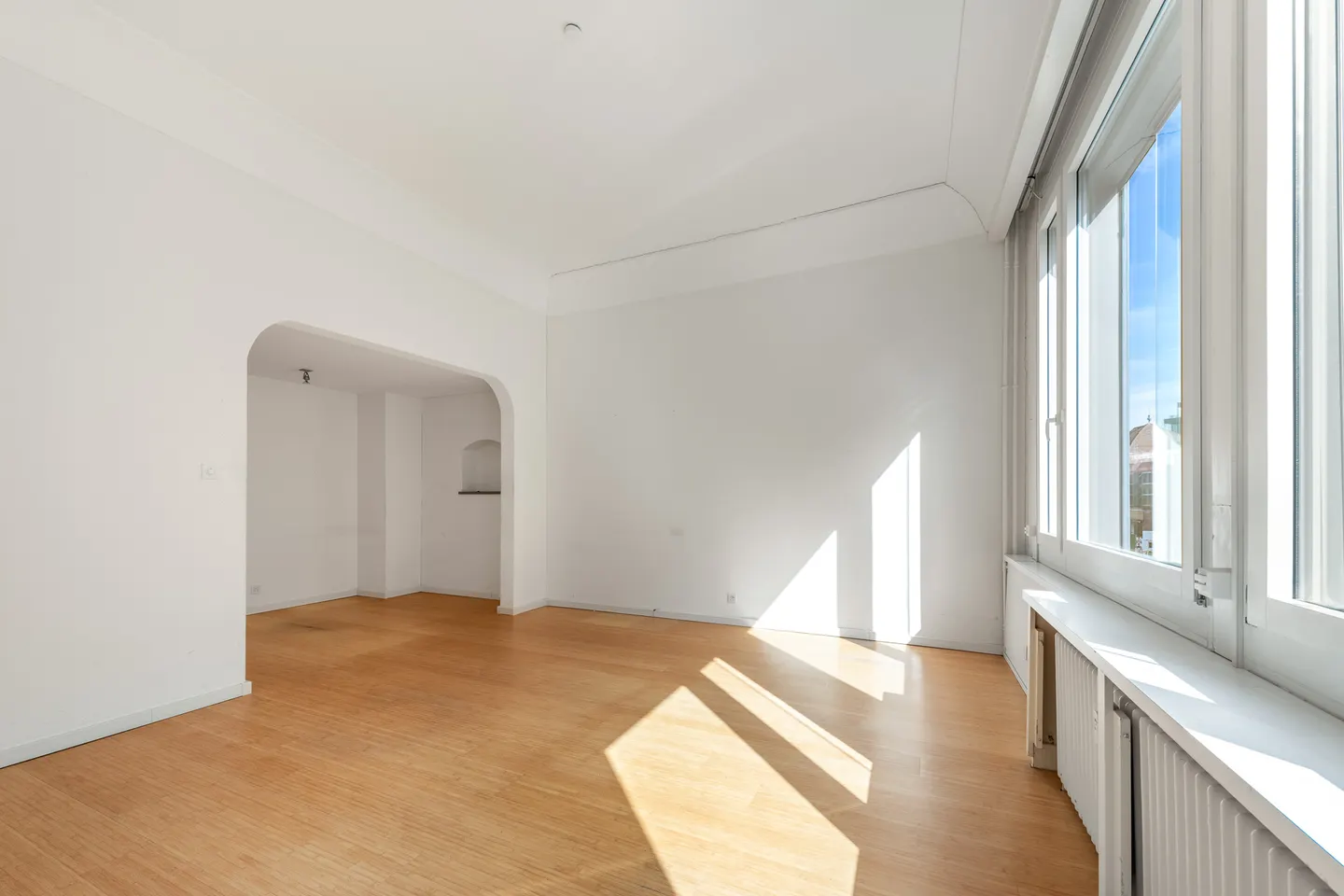 Zentrale Bürofläche - Foto 5 von 11
