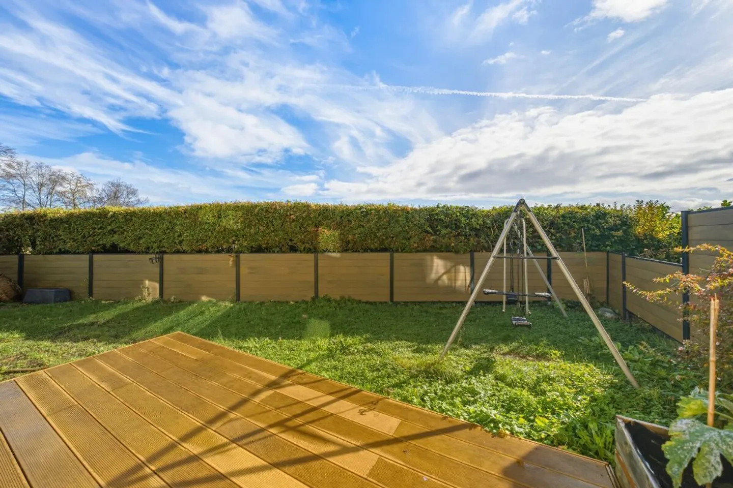 Semi-Detached Villa Fully Renovated in Orbe - Photo 12 of 13