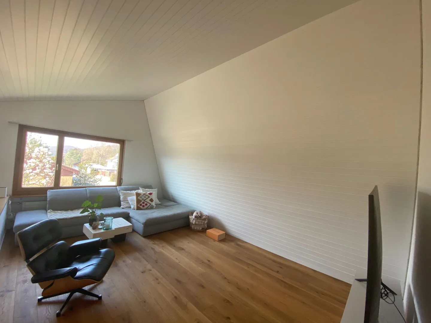 Casa unifamiliare indipendente di 5,5 locali con giardino d'inverno, garage e giardino soleggiato - Foto 14 di 22