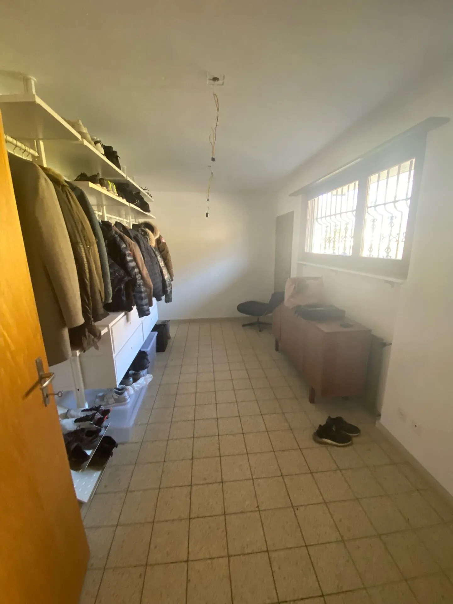 Casa unifamiliare indipendente di 5,5 locali con giardino d'inverno, garage e giardino soleggiato - Foto 18 di 22