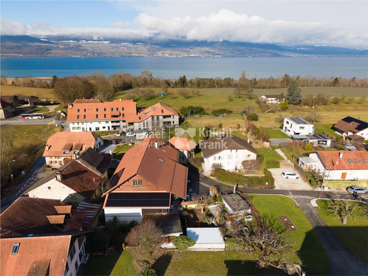 Magnificent renovated farmhouse with 2 apartments for sale in Font - Photo 1 of 10