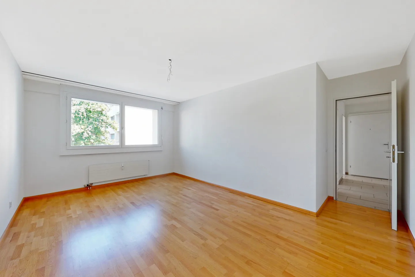 Wohnung an beliebter Lage in Aesch - Photo 7 of 10