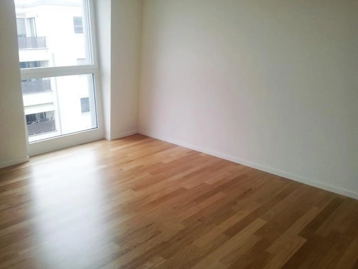 Modernes Apartment mit Aussicht - Foto 2 von 6