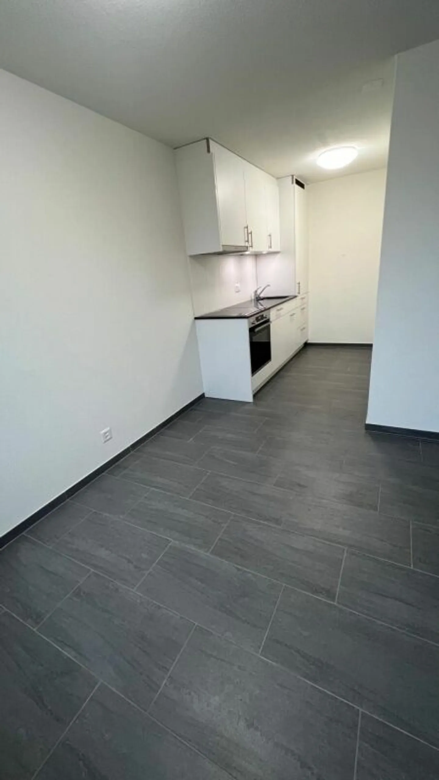 Helle 2,5 Zimmer Wohnung - Foto 1 von 6