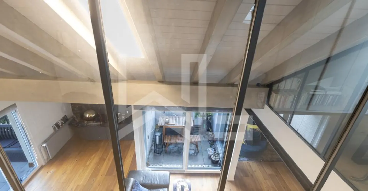 Superbe duplex entièrement rénové - Foto 9 di 9