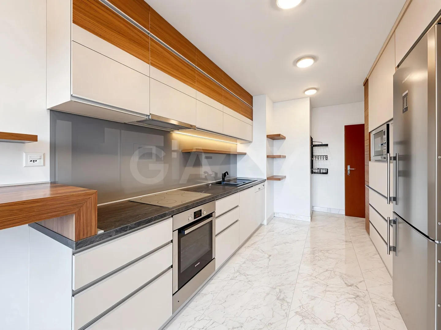 Appartamento in affitto - Foto 3 di 6