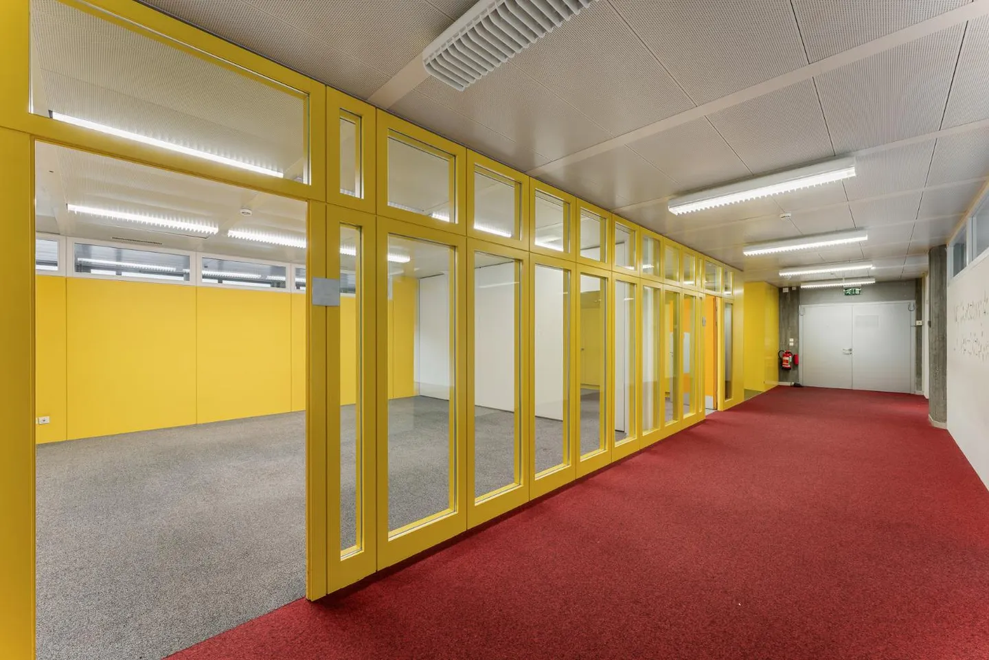 Au centre de Chur - une section de l'étage complète ! - Photo 3 sur 11