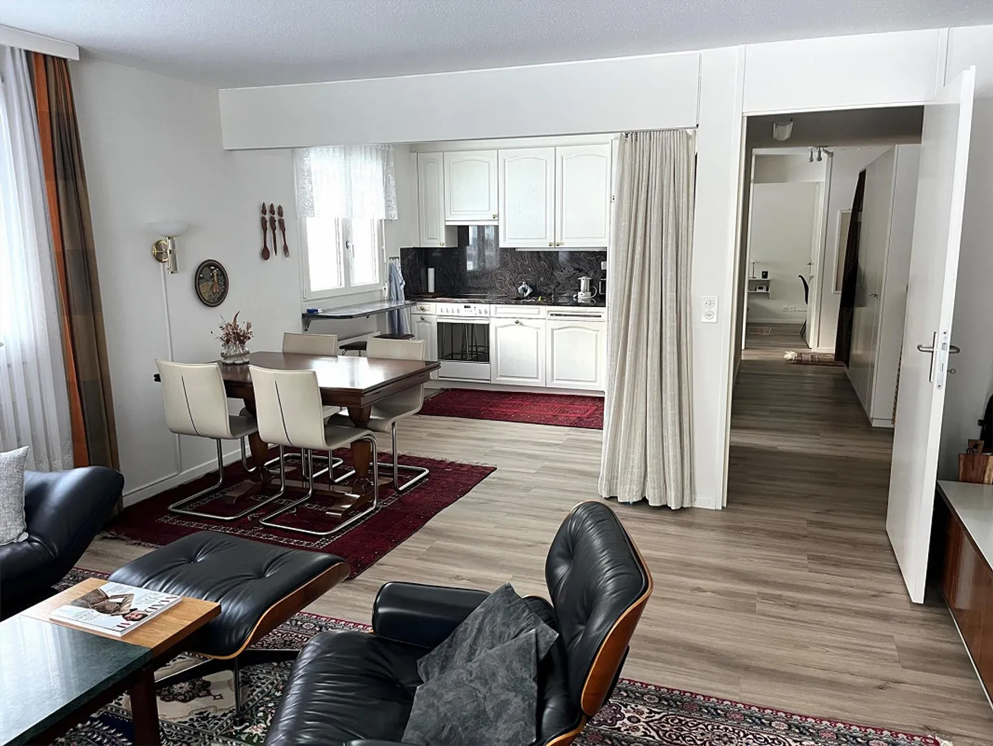 Appartamento 3.5 locali con balcone e garage - Foto 3 di 8