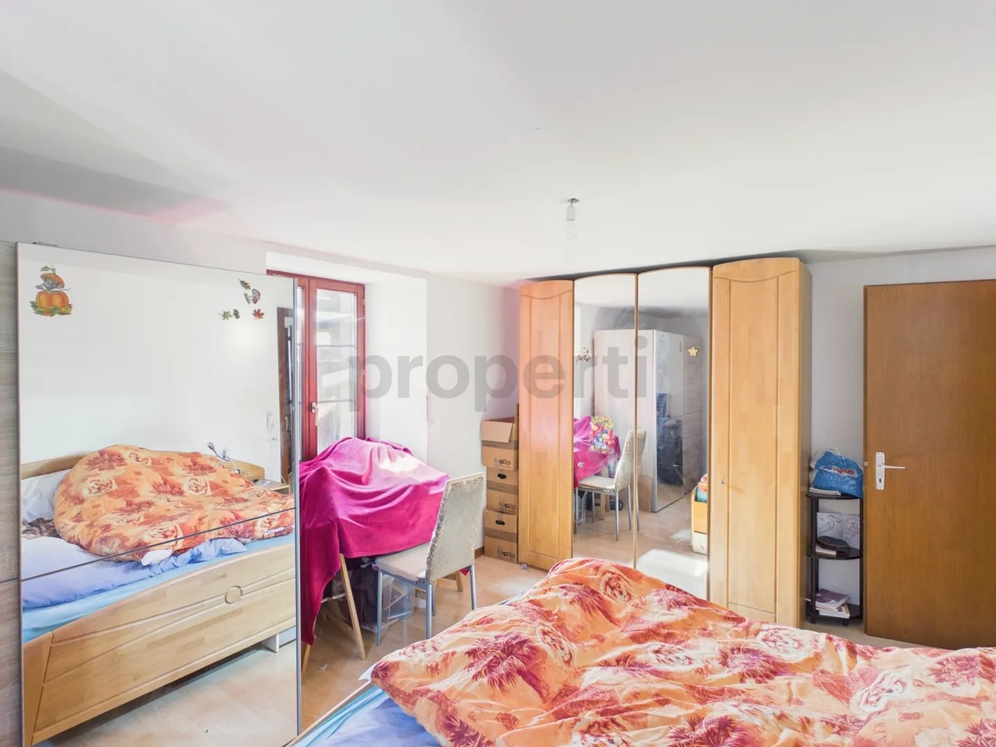 Elegante 3,5 Zimmer - renovierte Wohnung mit Keller, Chamoson - Foto 6 von 10