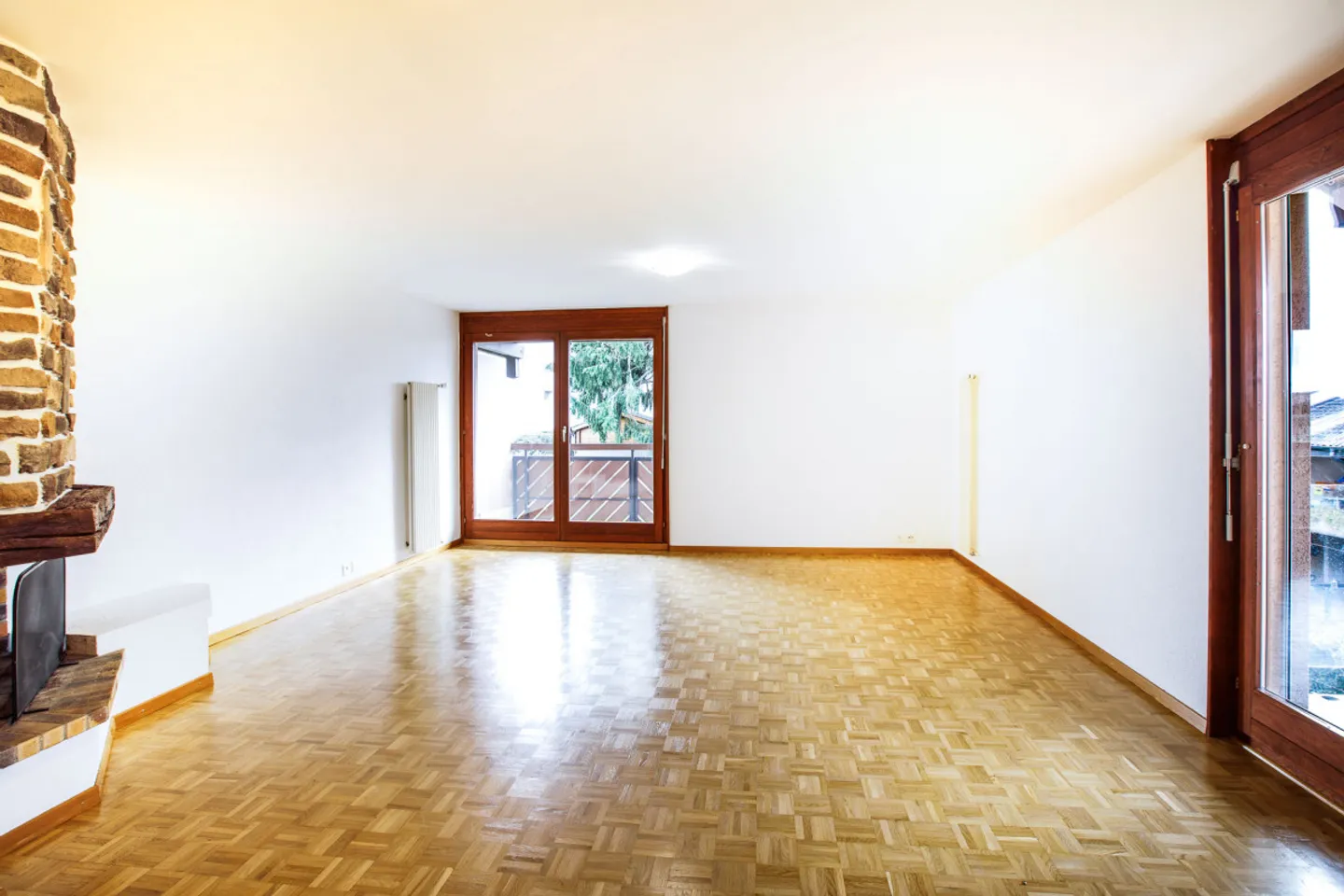 Magnificent apartment - Photo 2 of 5