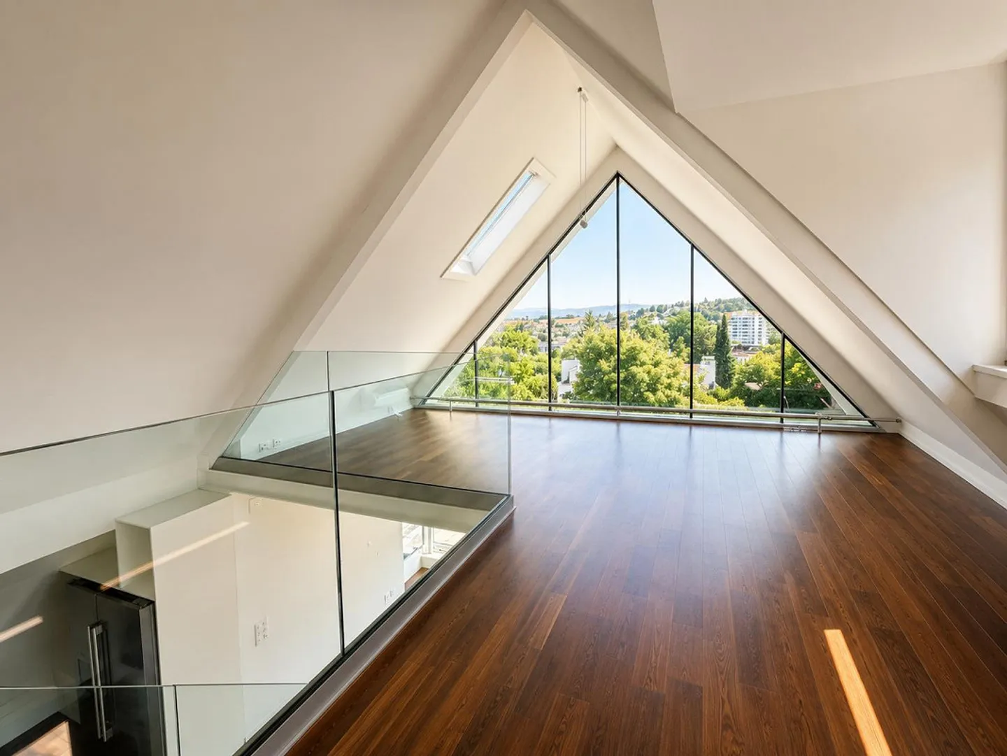 Exclusive Living on 2 Levels – 1.5-Room Loft Apartment with Terrace - Photo 1 of 11