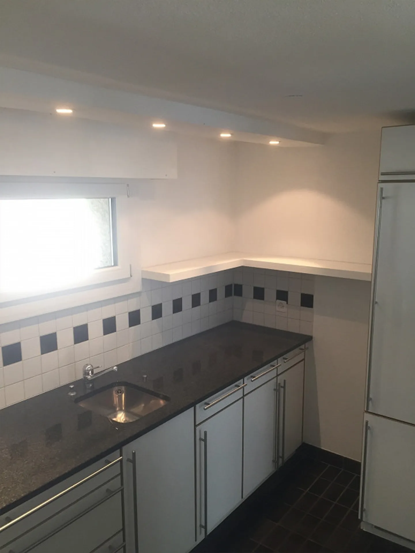 Appartement spacieux avec vue sur la vieille ville de Wil - Photo 5 sur 14