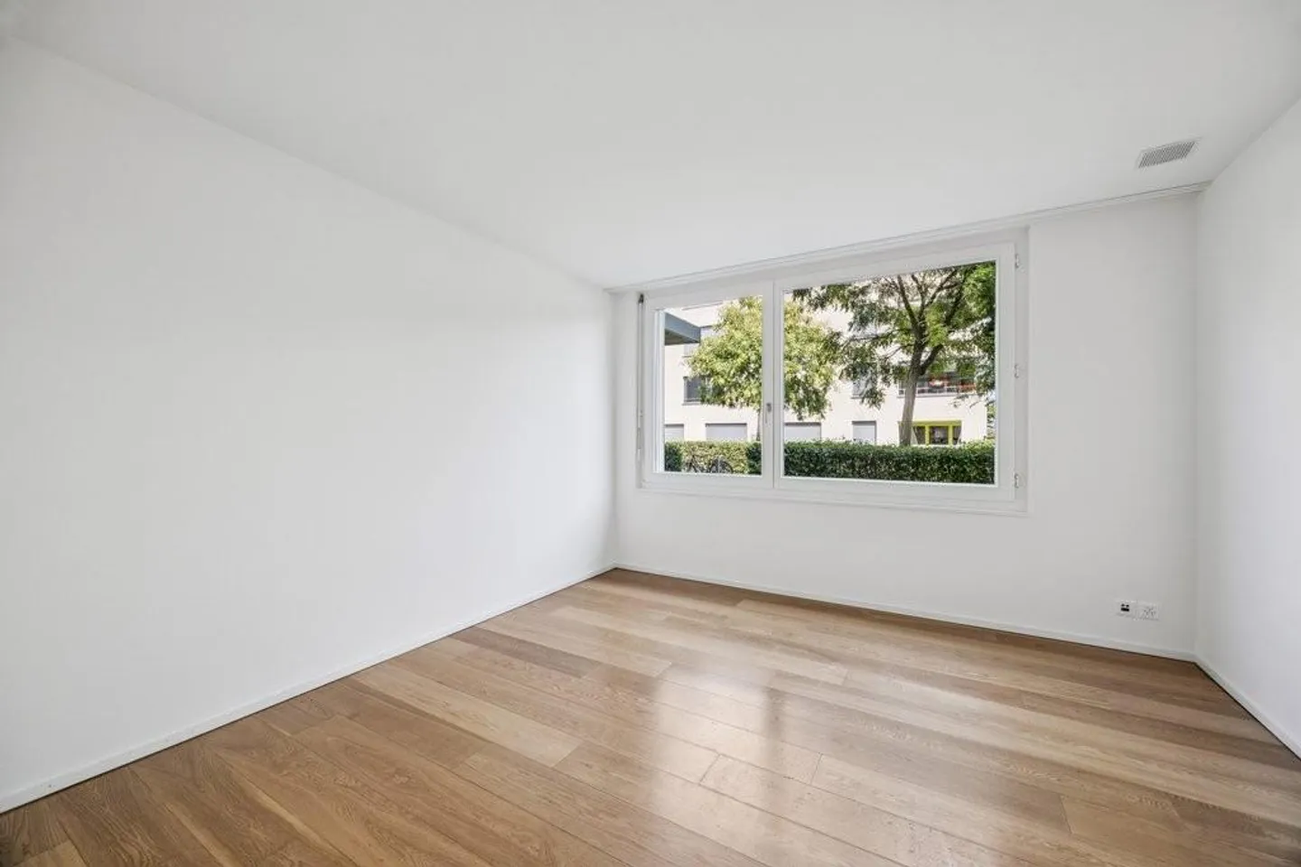 Appartamento di alta qualità con 4,5 stanze a Horgen - moderno, centrale e vicino alla natura - Foto 5 di 8