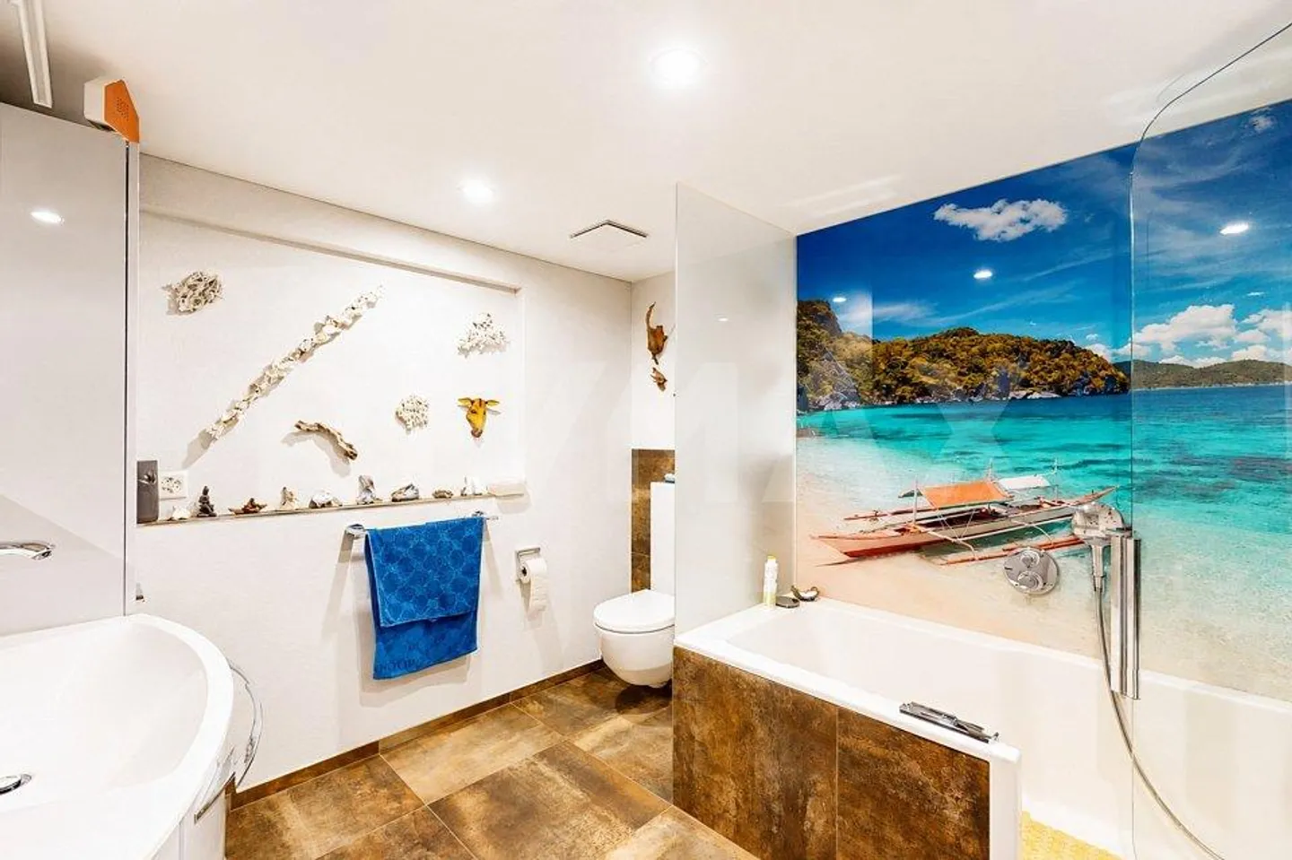 Charming residential house with approved expansion potential - Photo 6 of 13