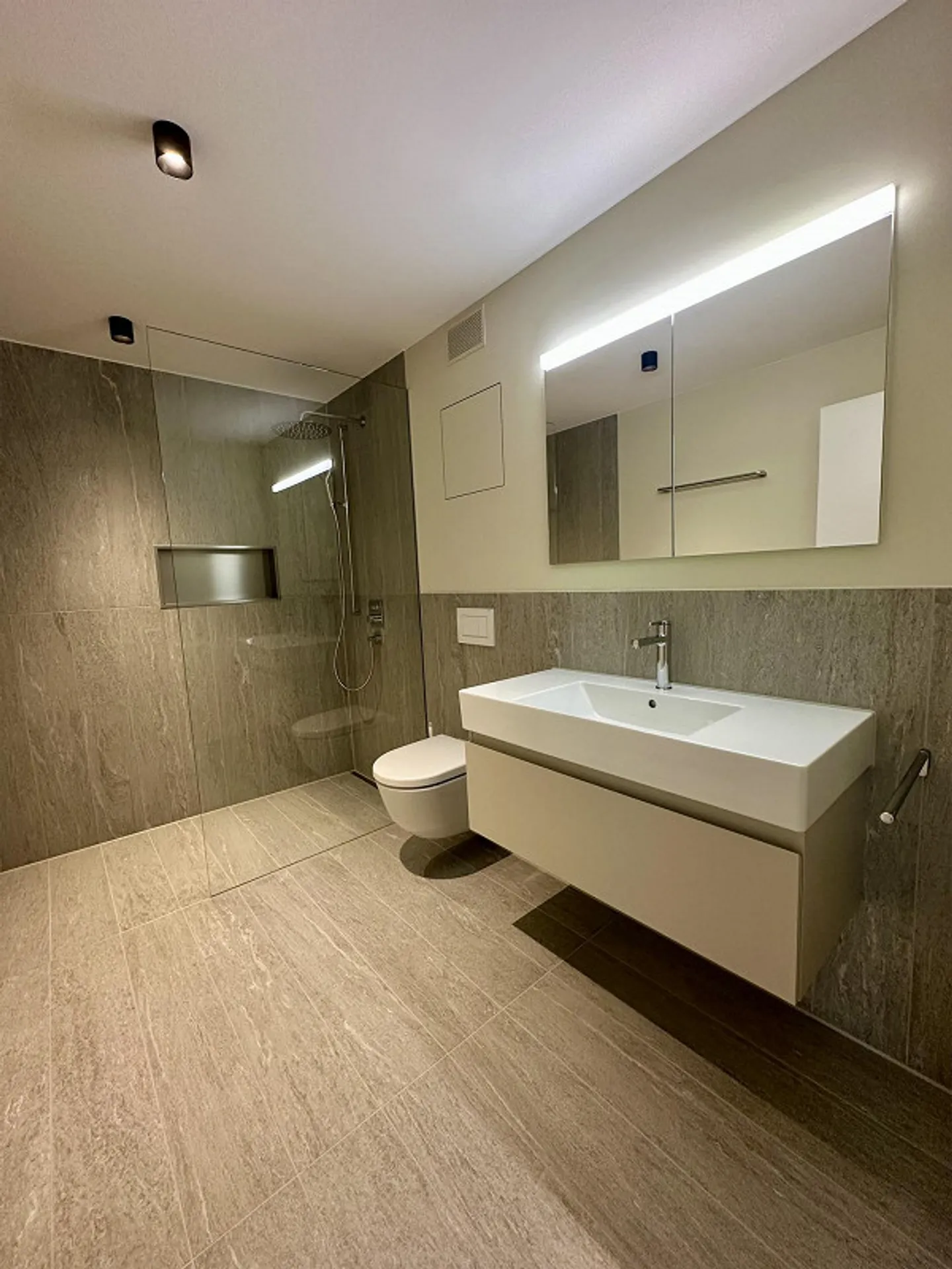 2.5 Room Apartment (New Building) in Chur - Photo 3 of 4