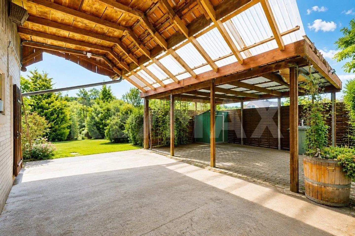Charming residential house with approved expansion potential - Photo 13 of 13