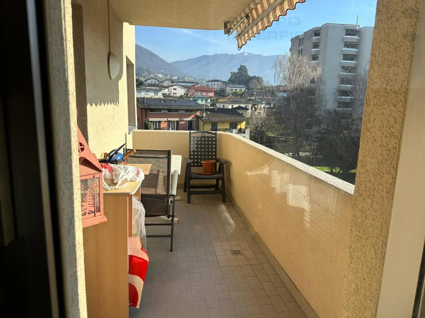 BRIGHT 4.5 ROOM APARTMENT ON THE THIRD FLOOR - Photo 7 of 8