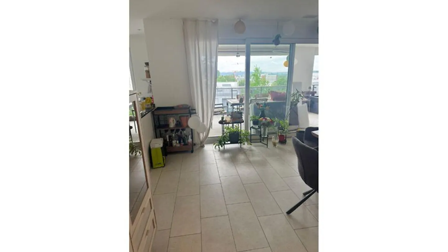 3½ ROOM APARTMENT IN KLOTEN (ZH), FURNISHED, TEMPORARY - Photo 2 of 10