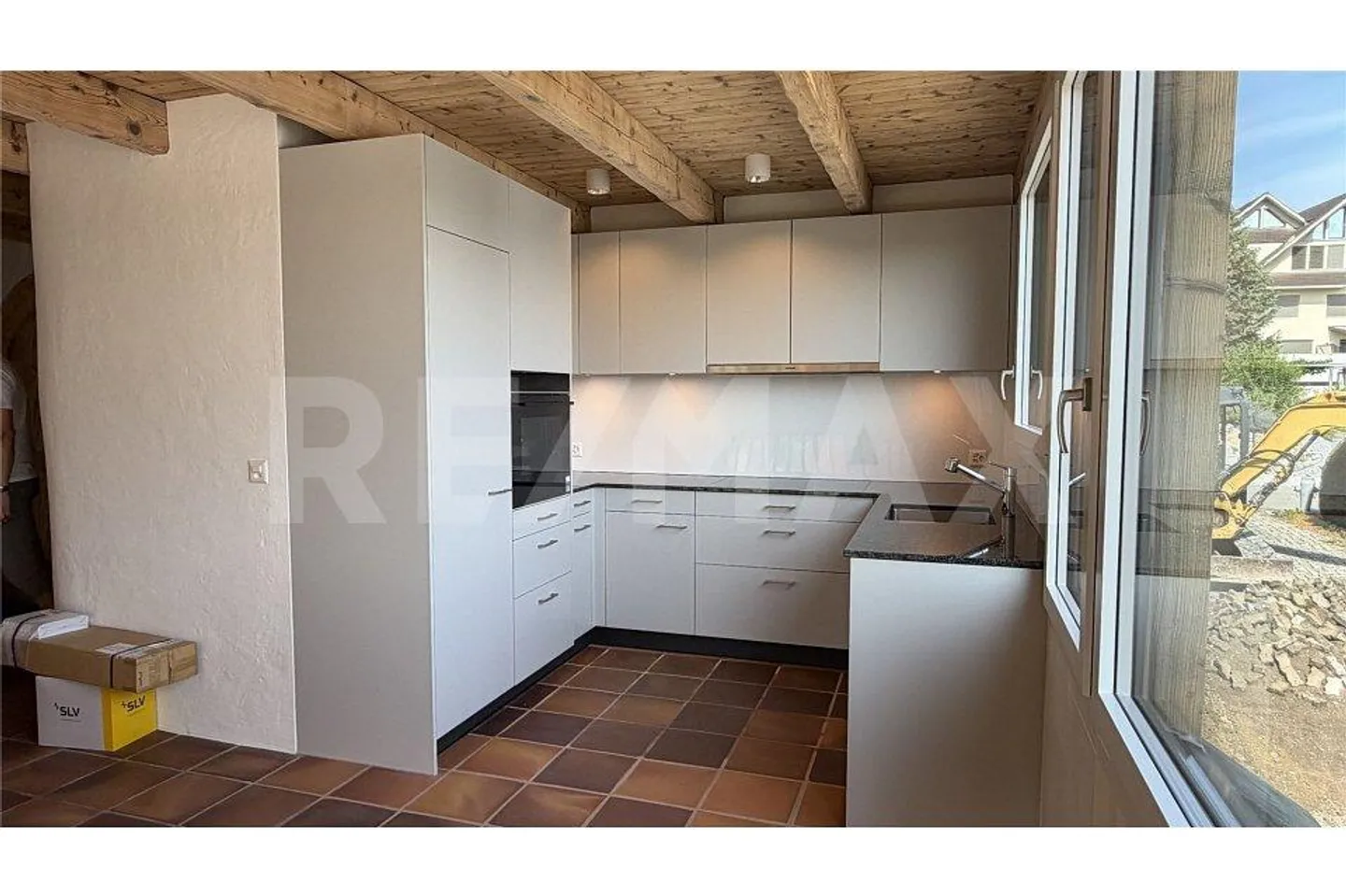 Vivere con vantaggi fiscali, dove vista, tranquillità e qualità della vita sono a casa - Foto 3 di 11