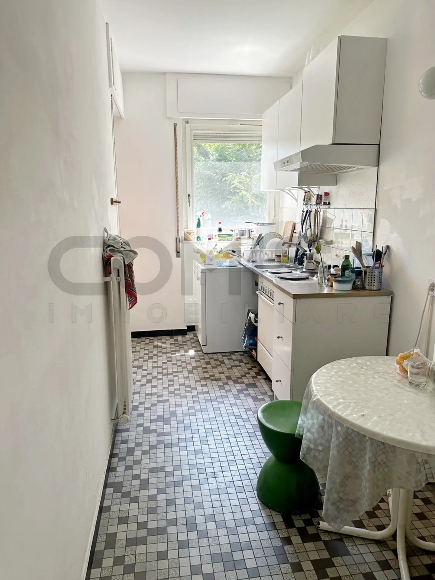 LUGANO - BESSO 3,5-Zimmer-Wohnung, renovierungsbedürftig - Foto 5 von 10