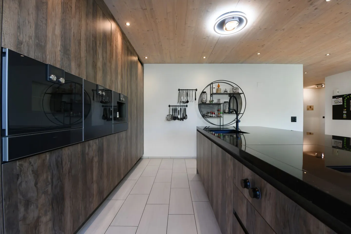 Vivere con vista: Casa da sogno con appartamento e oasi benessere - Foto 5 di 46