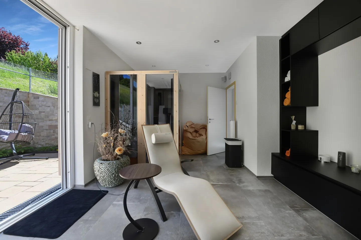Vivere con vista: Casa da sogno con appartamento e oasi benessere - Foto 24 di 46