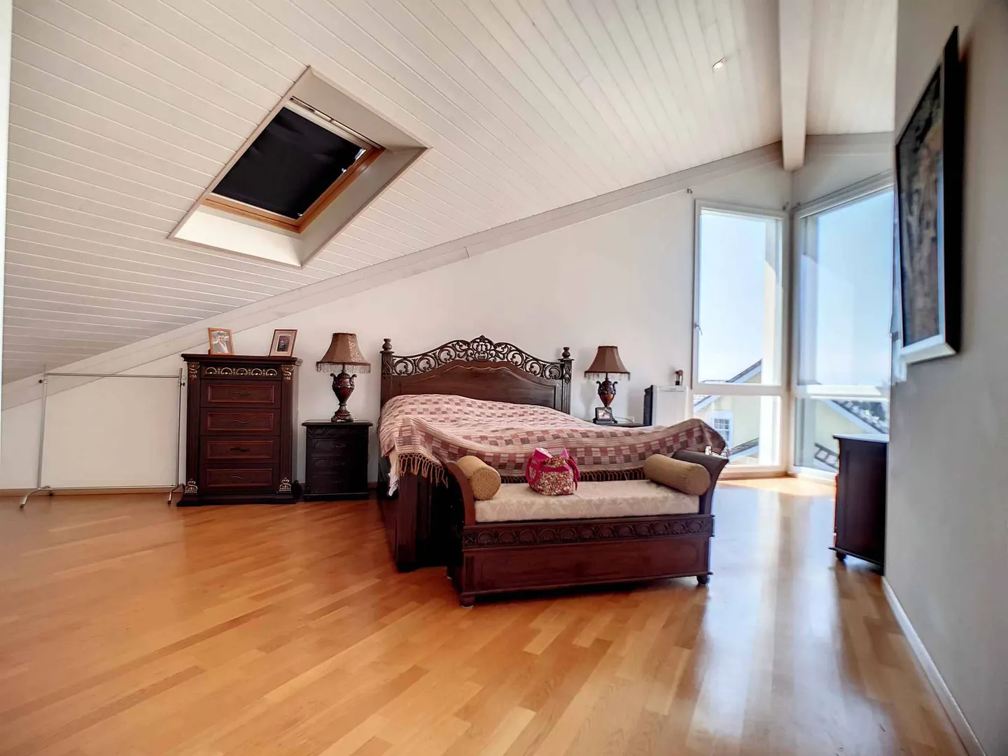 Duplex con giardino adiacente alla Scuola Internazionale di Losanna (Rendimento 4%) - Foto 10 di 13