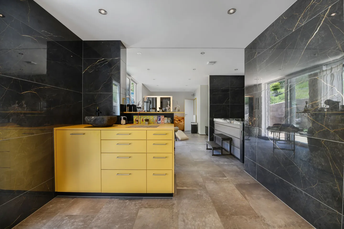 Vivere con vista: Casa da sogno con appartamento e oasi benessere - Foto 25 di 46