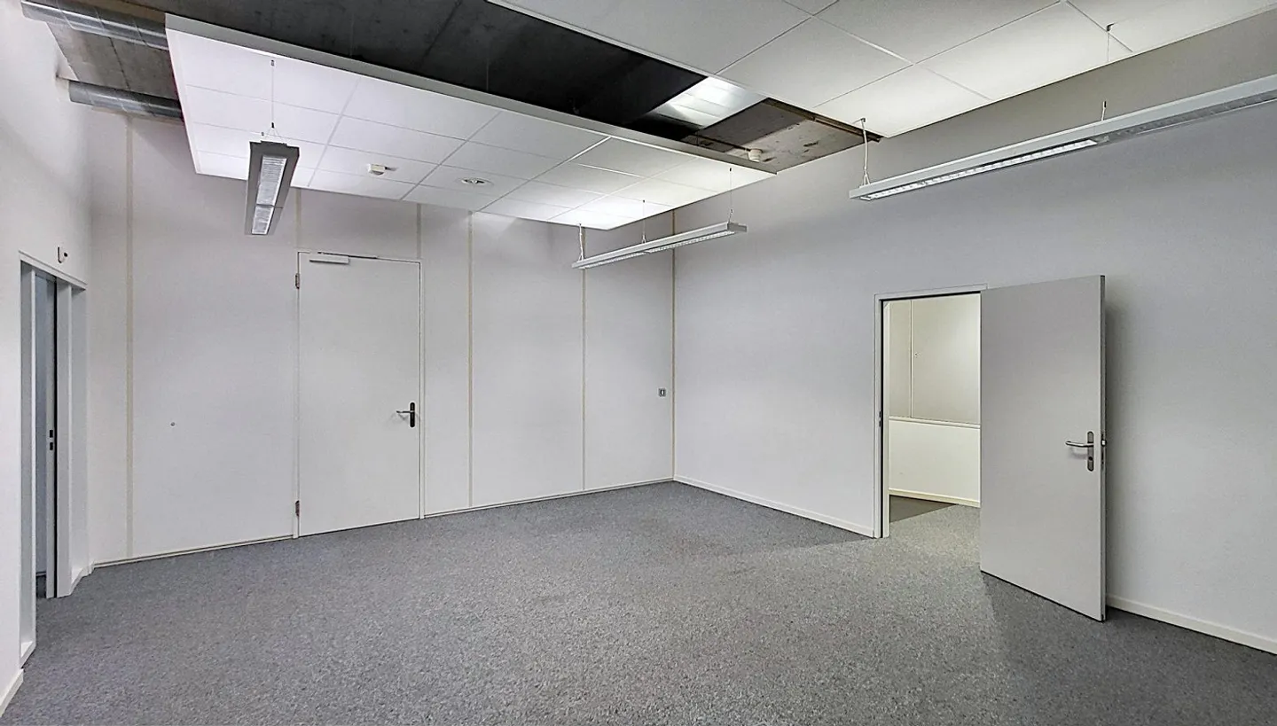 Bureaux entièrement développés dans le TechCenter de Reinach ! - Photo 7 sur 12
