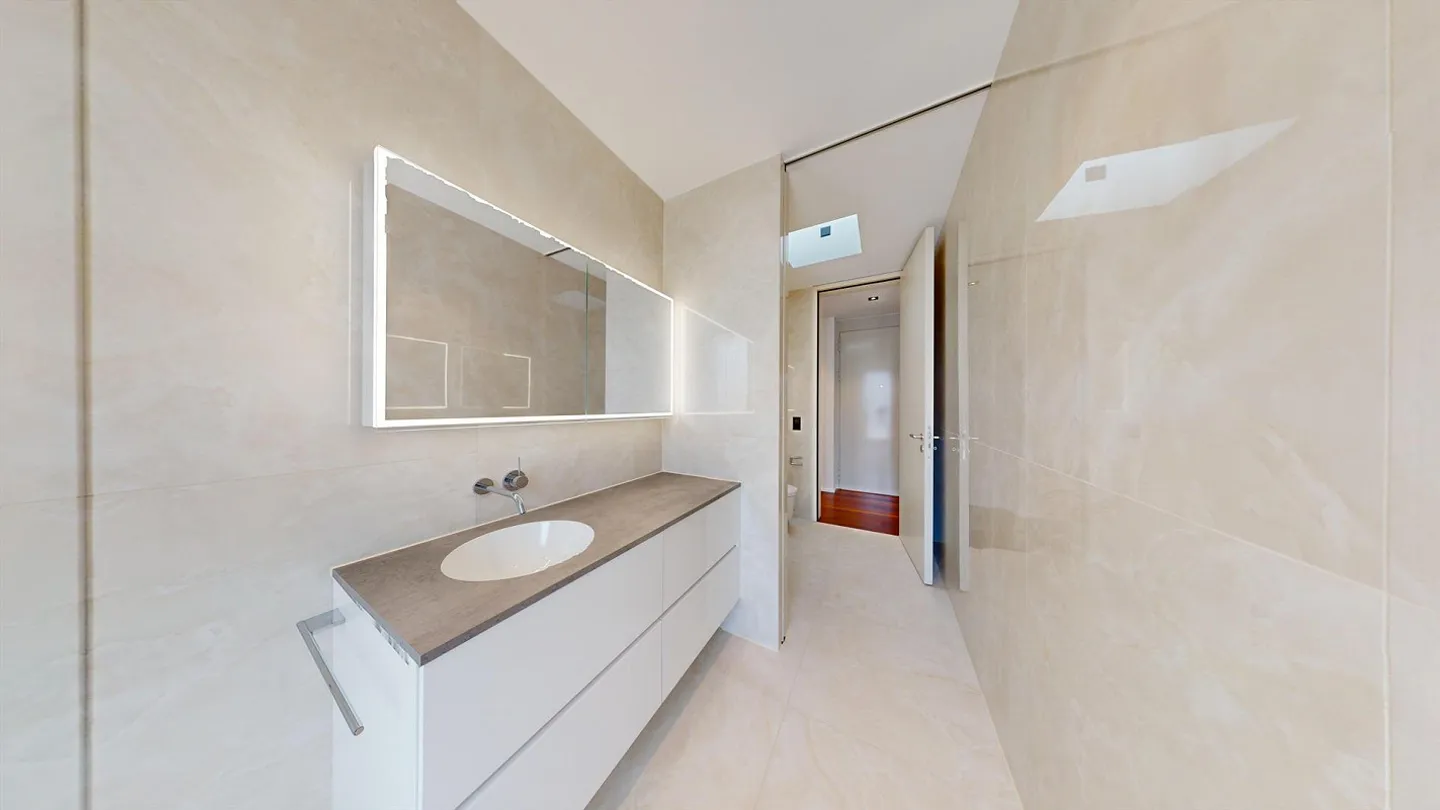 Wunderschöne Attika-Wohnung mit Seeblick - Foto 12 von 13