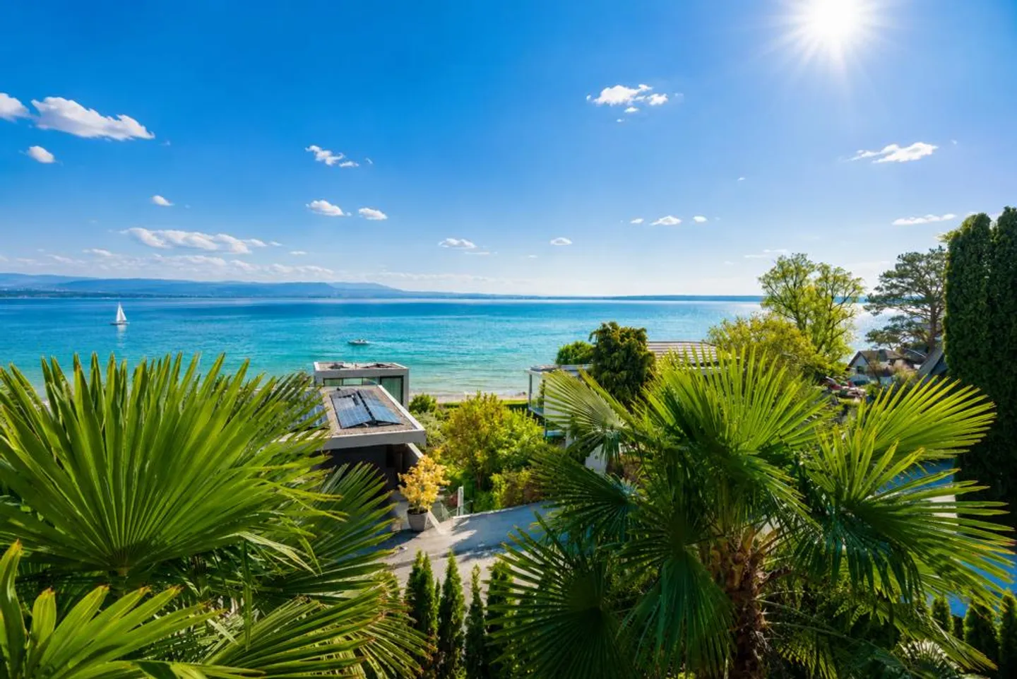 Un tocco di Toscana con un magnifico giardino e una vista lago impressionante - Foto 9 di 25