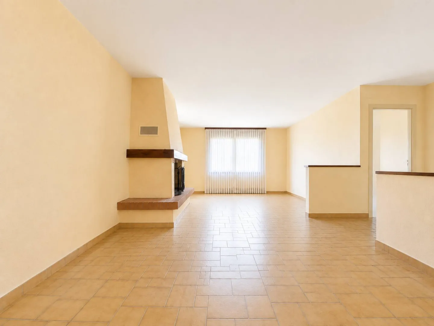 6.5-room villa with independent studio - Photo 1 of 8