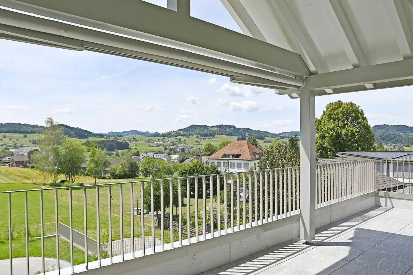 Exklusives Wohnen auf zwei Ebenen - stilvolle Maisonette mit Galeri... - Photo 11 sur 11