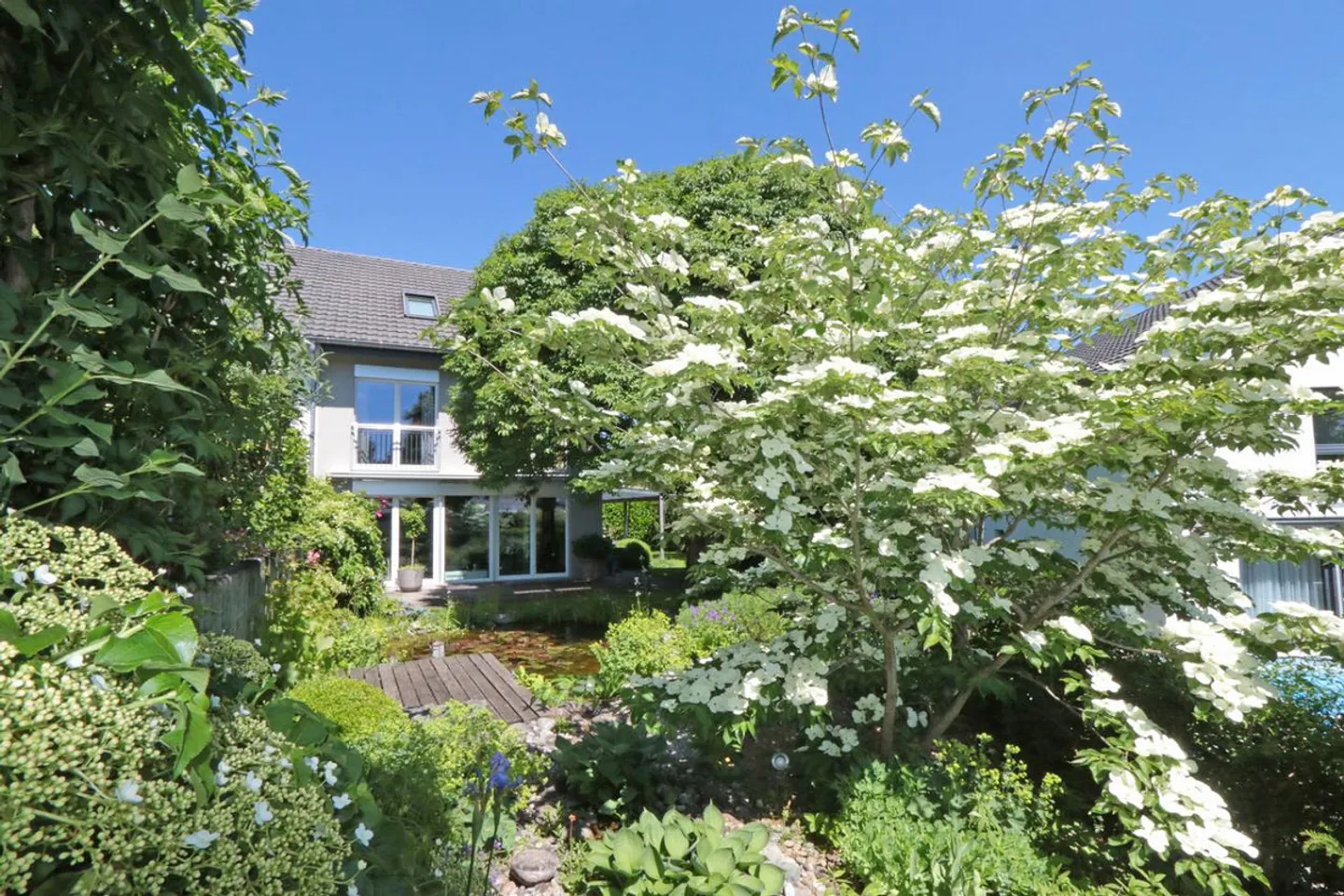 Charmantes Familienhaus in Herblingen - Foto 4 von 25