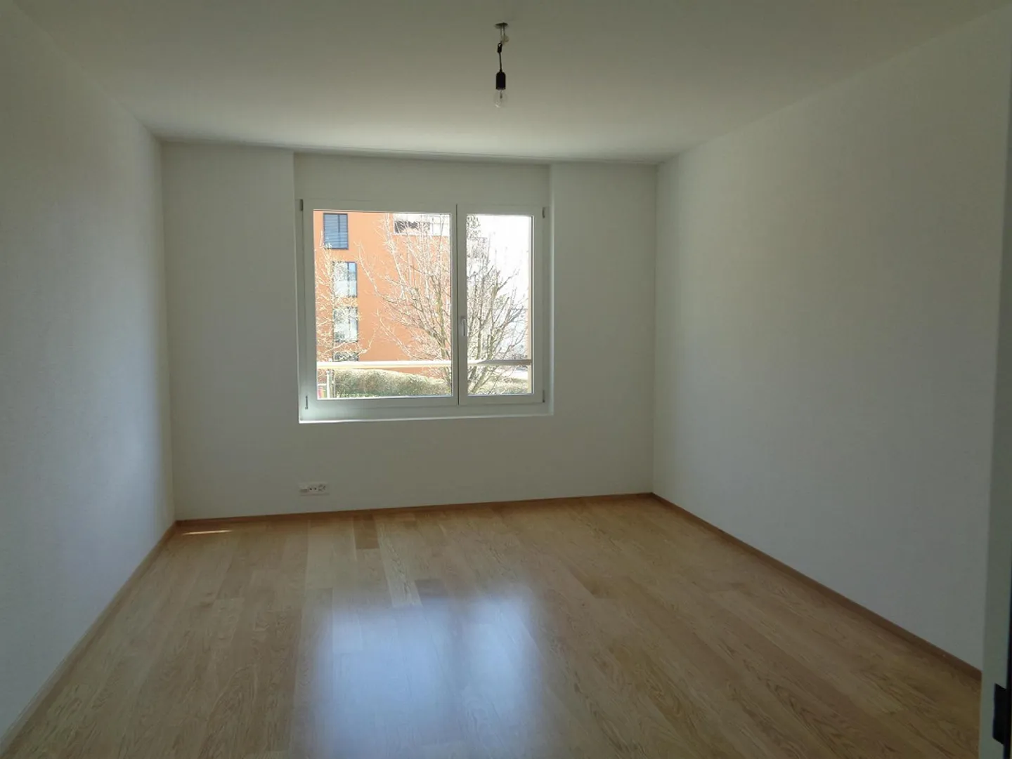 Charmantes Loft in Oberengstringen - Foto 7 von 10