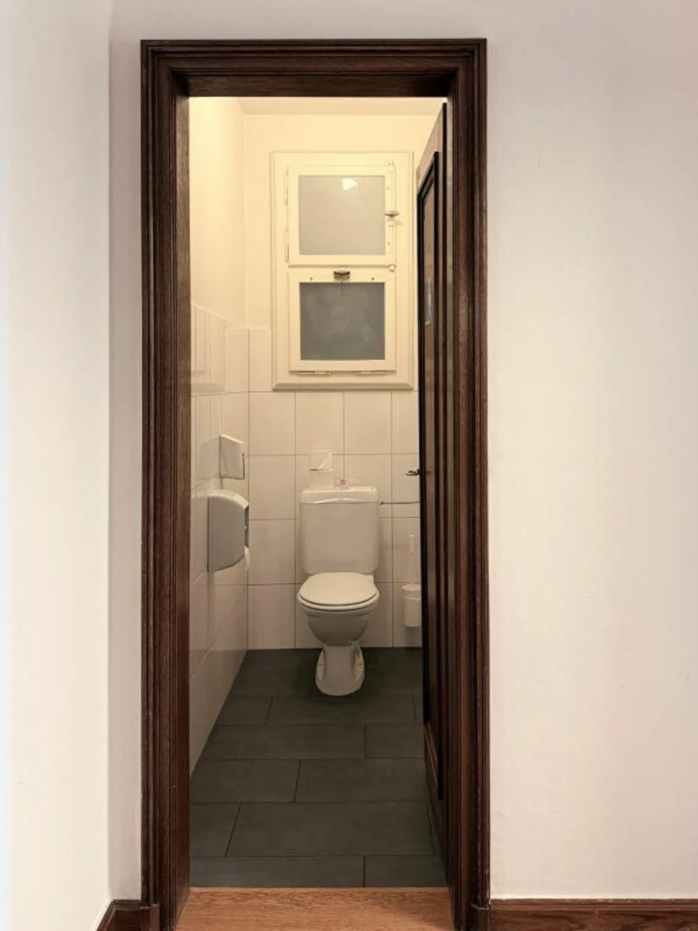 Toplage in der Oberen Altstadt - stilvolle Räume für Praxis oder Büro - Foto 4 von 9