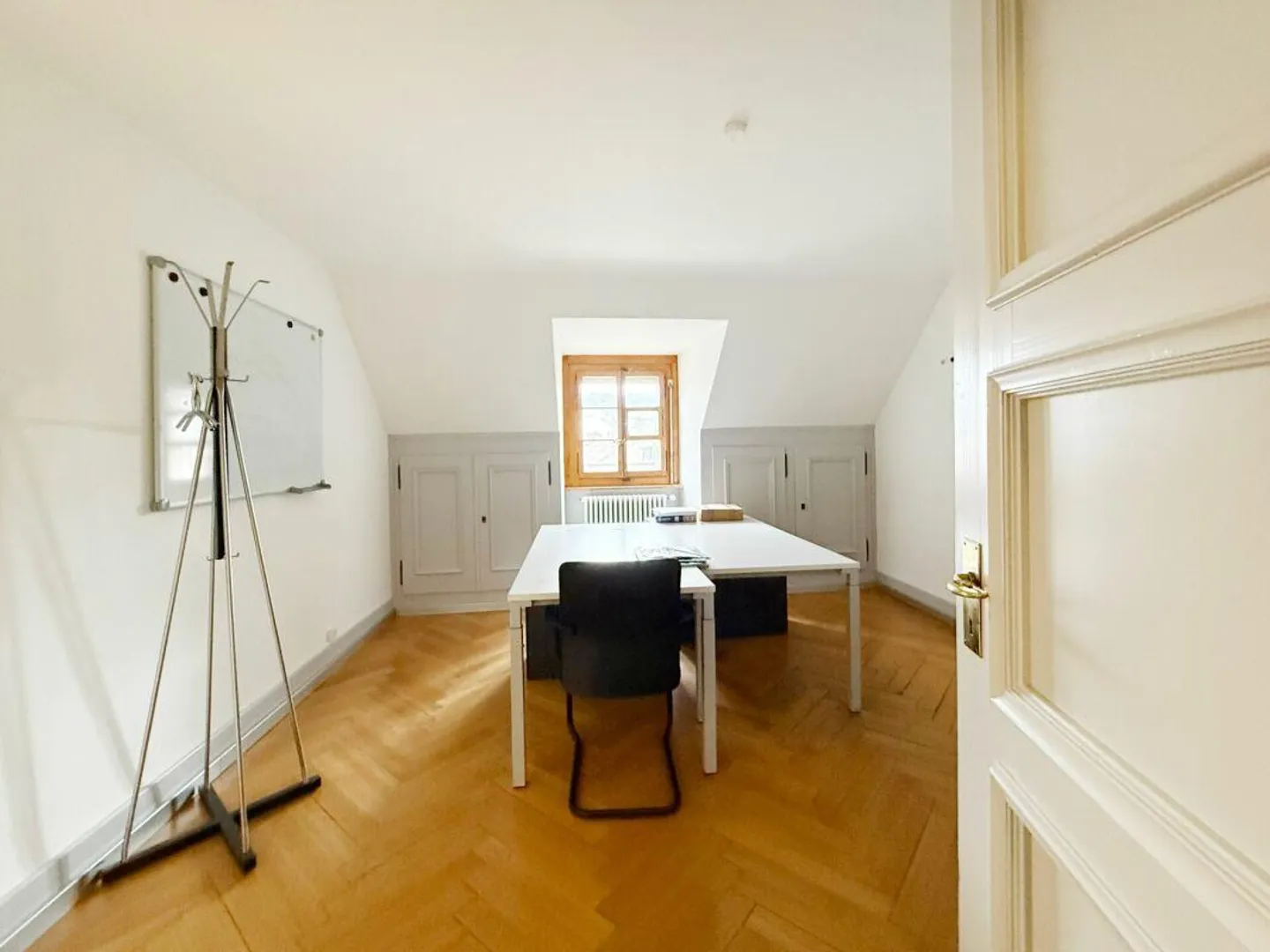 Toplage in der Oberen Altstadt - stilvolle Räume für Praxis oder Büro - Foto 7 von 9