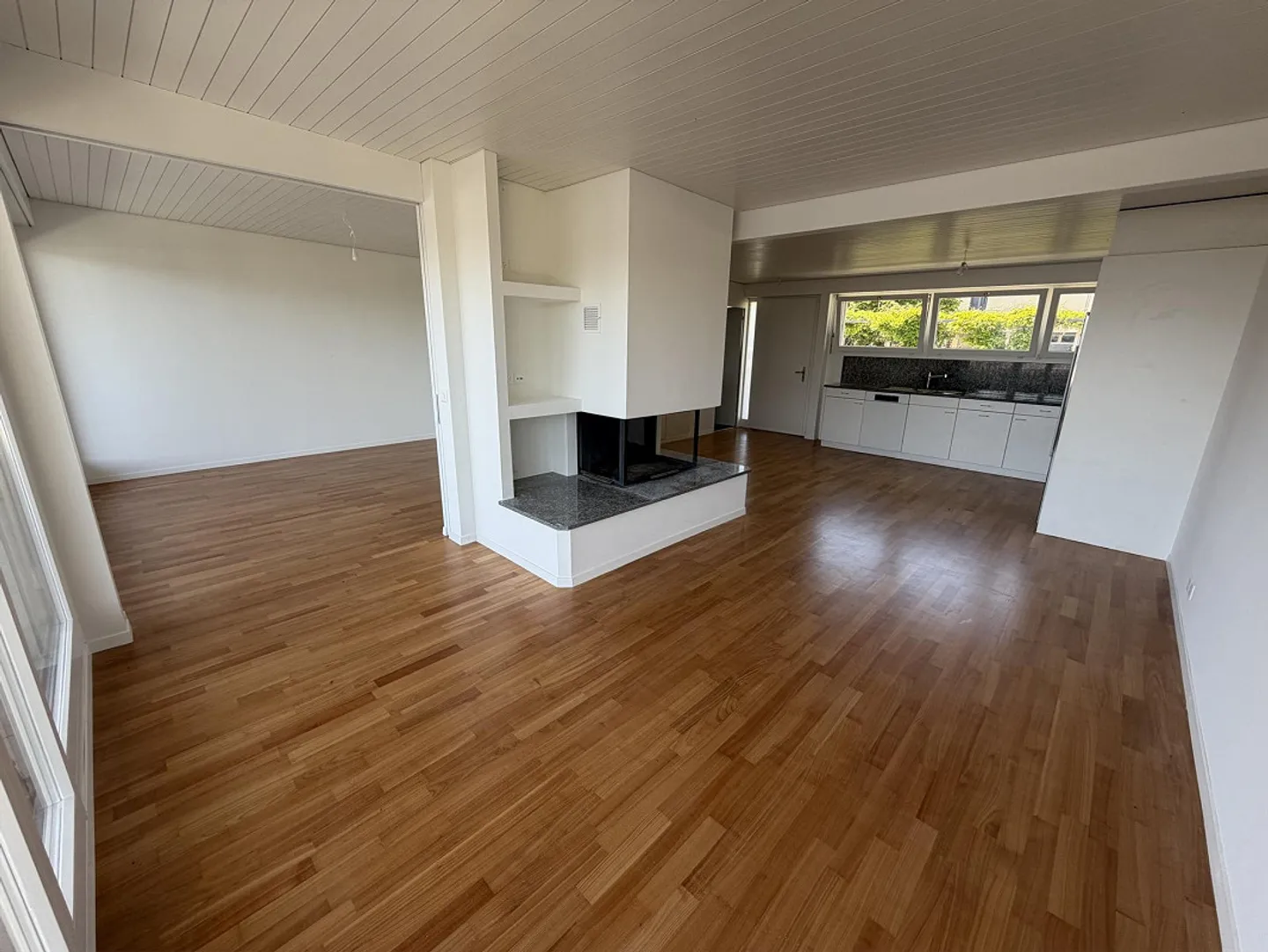 Charmantes Loft mit Seeblick - Foto 2 von 11