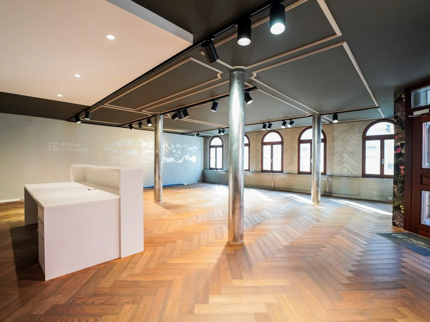 Unique modern office spaces in the heart of Wil - Photo 2 of 15